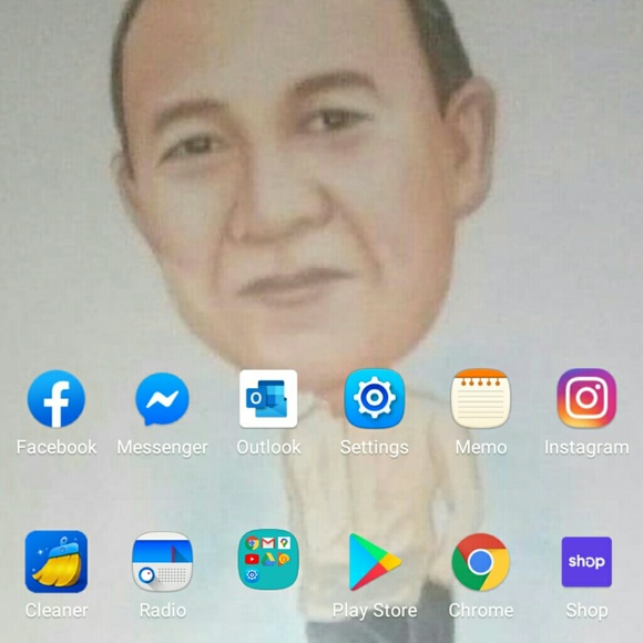 Meet your Posher, Rommel - Picture 1 of 1